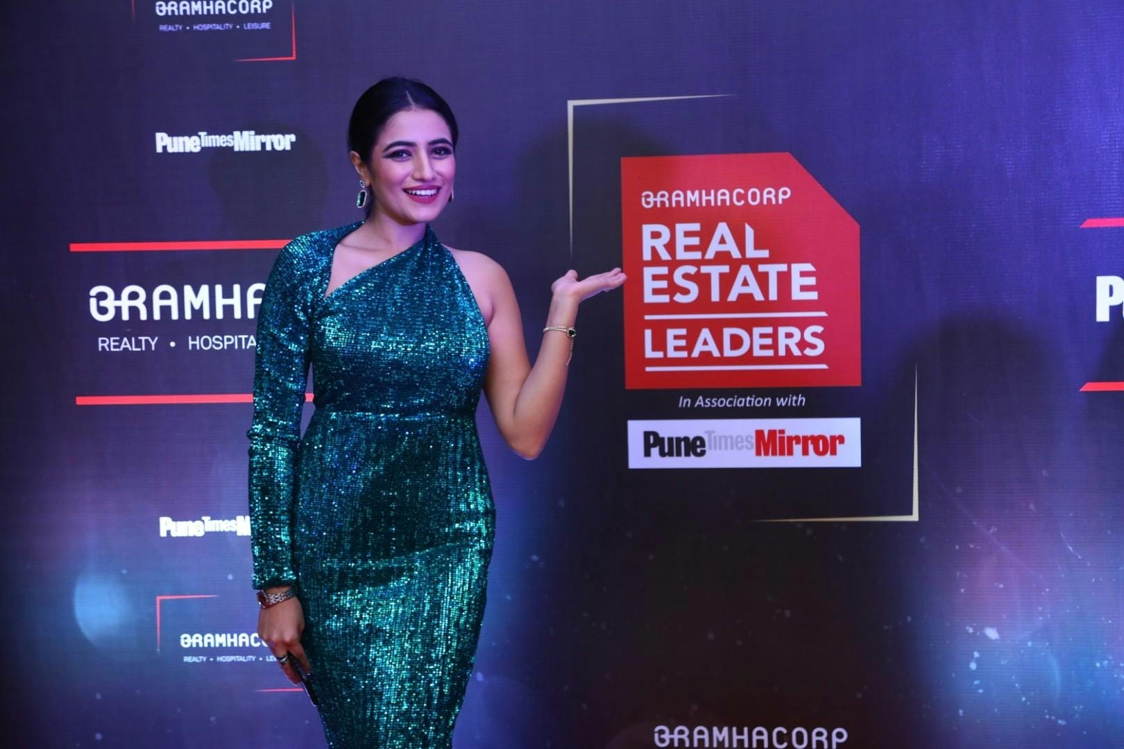 Real Estate Leaders - Award Function image 3