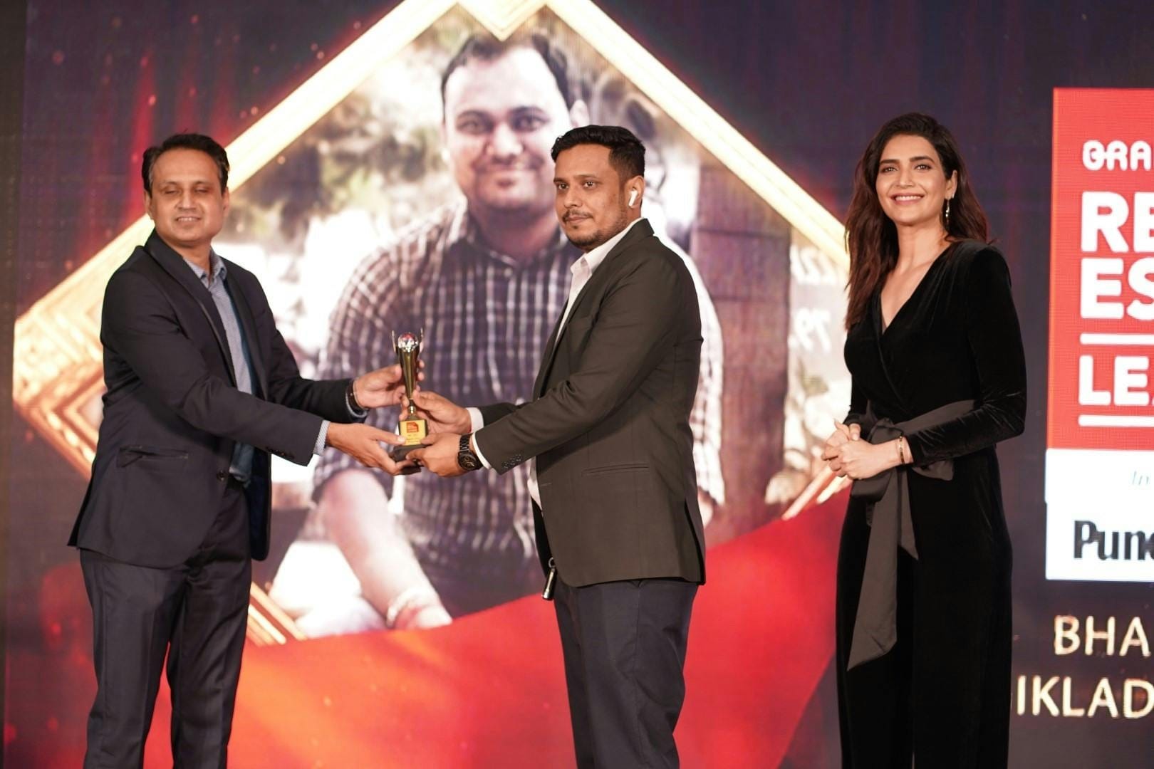 Real Estate Leaders - Award Function image 7